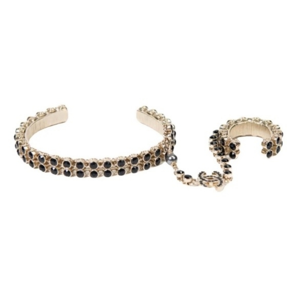Ultra Rare! Authenticated CHANEL 21k Limited Ed. Black PEARL Gold Ring Bracelet